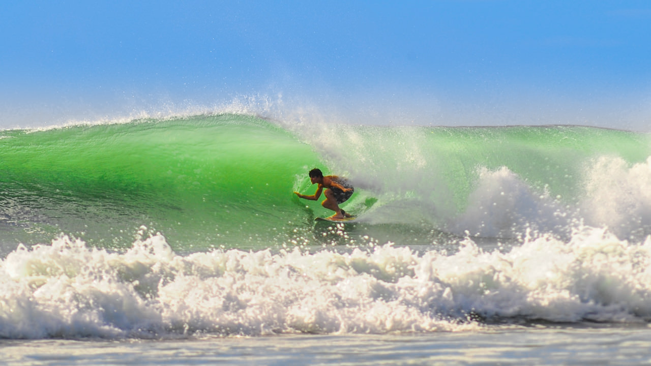 Luis Solutions Costa Rica Tours & Excursions » Surfing With Instructor